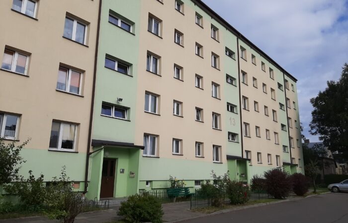 Malowanie klatek schodowych w budynku przy ul. Chopina 13