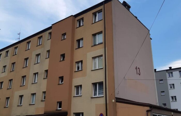 Krasińskiego 13 - kl. II - Izolacja stropu pomieszczenia rowerowni (planowanego pomieszczenia na wymiennikownię)