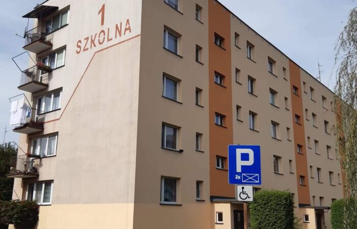 Szkolna 1, Szkolna 3 - remont balkonów