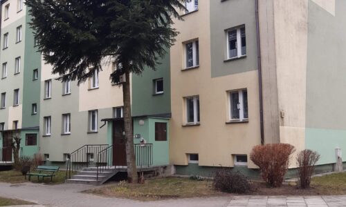 Szkolna 17 – malowanie klatek schodowych